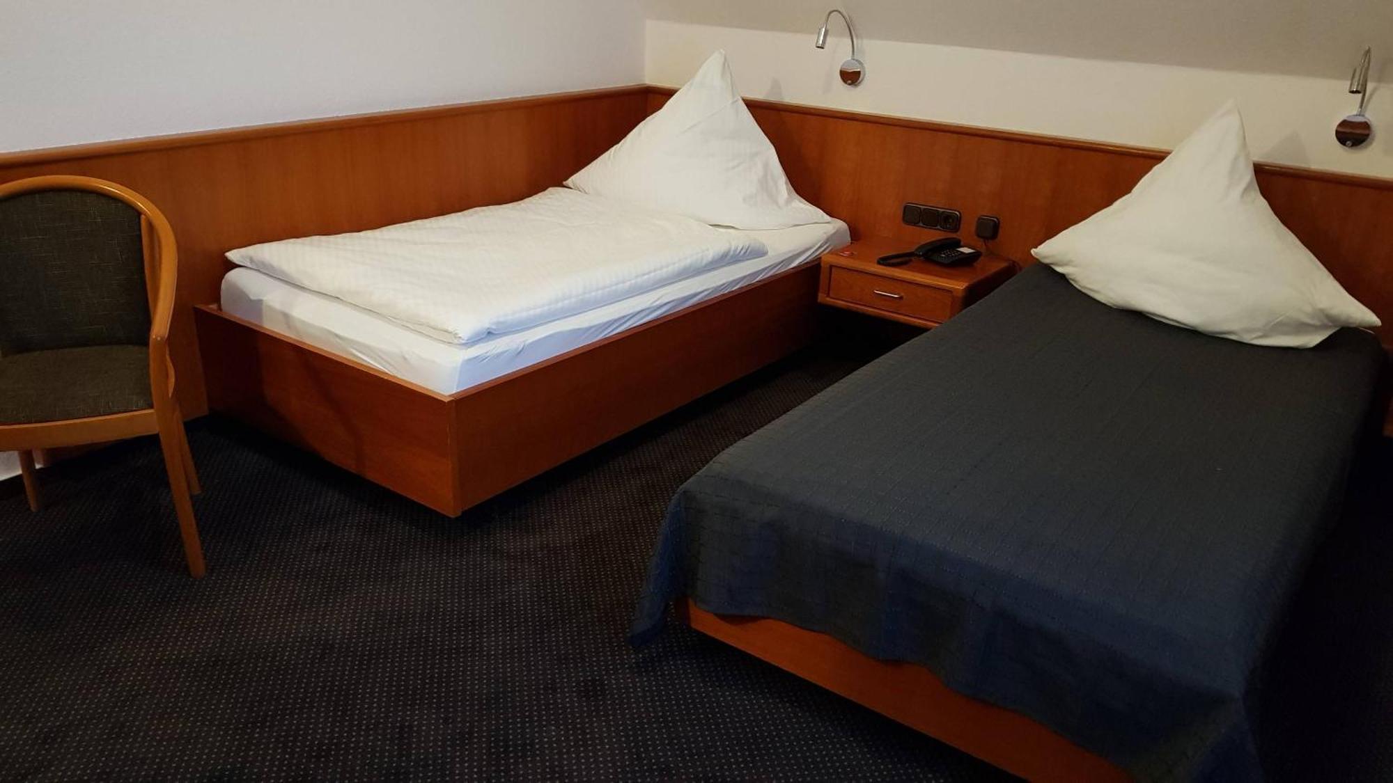 Hotel Walz Salzkotten Екстер'єр фото