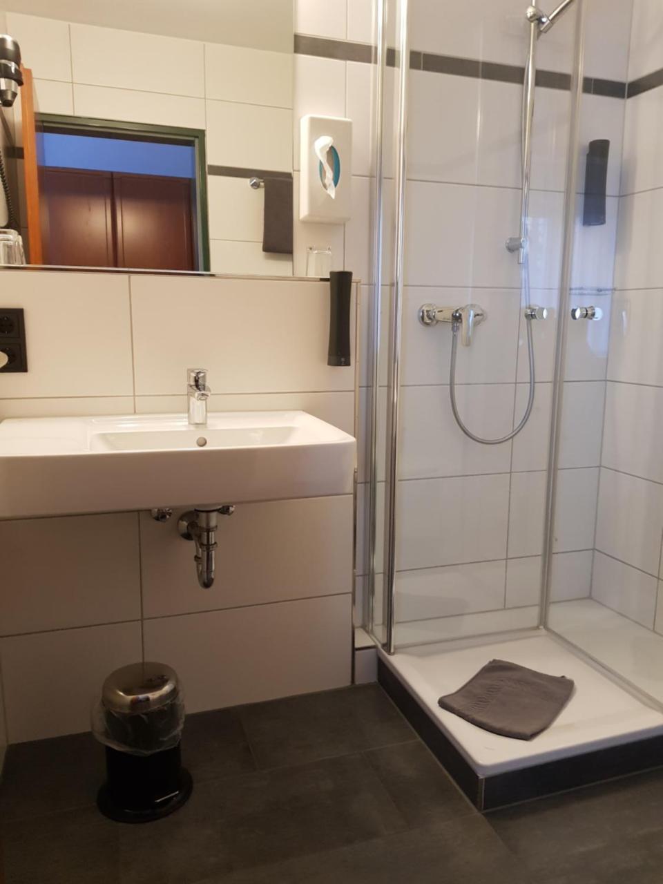 Hotel Walz Salzkotten Екстер'єр фото